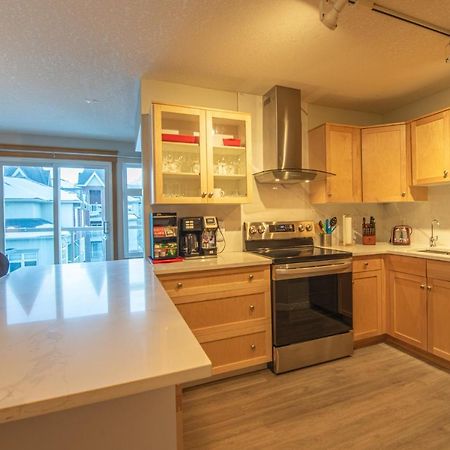 Mountain View 2 Bedroom Condo - Wt Top Floor-401 キャンモア エクステリア 写真