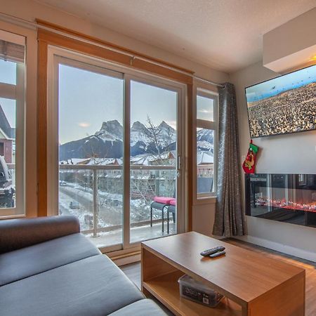 Mountain View 2 Bedroom Condo - Wt Top Floor-401 キャンモア エクステリア 写真
