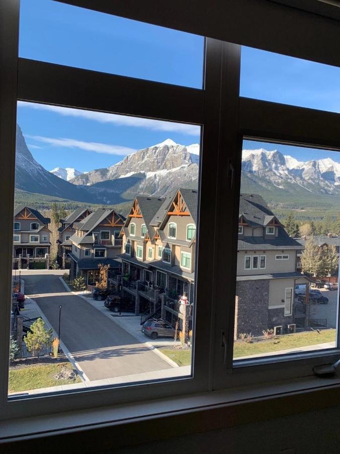 Mountain View 2 Bedroom Condo - Wt Top Floor-401 キャンモア エクステリア 写真