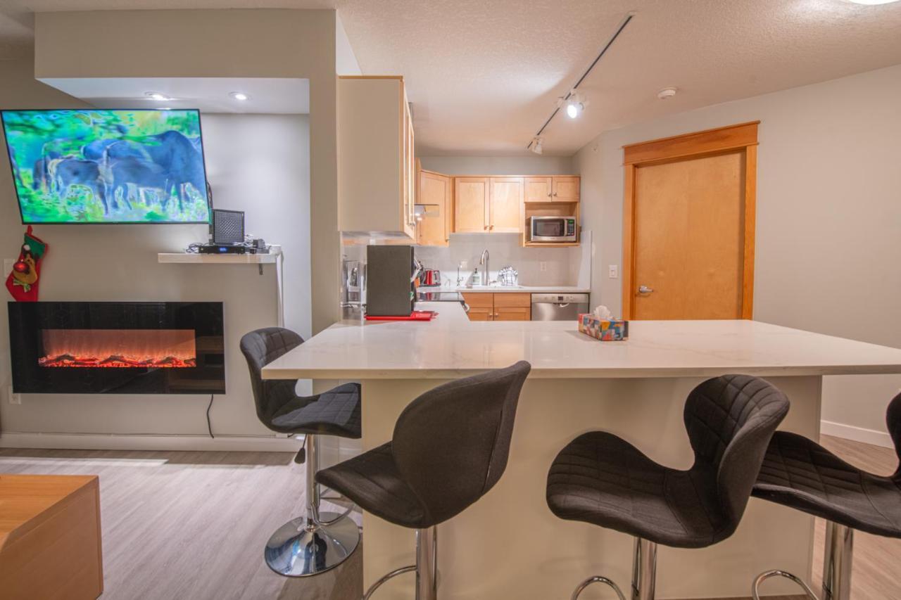 Mountain View 2 Bedroom Condo - Wt Top Floor-401 キャンモア エクステリア 写真