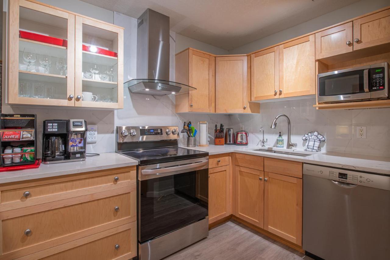 Mountain View 2 Bedroom Condo - Wt Top Floor-401 キャンモア エクステリア 写真