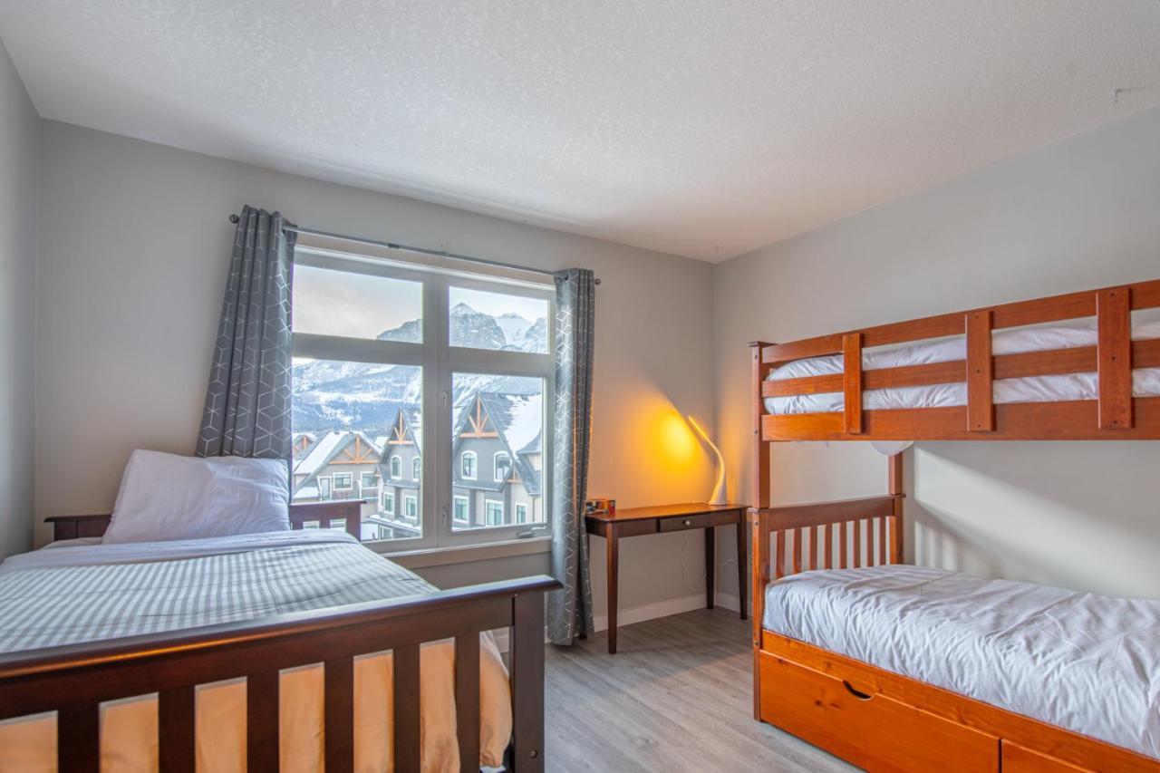Mountain View 2 Bedroom Condo - Wt Top Floor-401 キャンモア エクステリア 写真